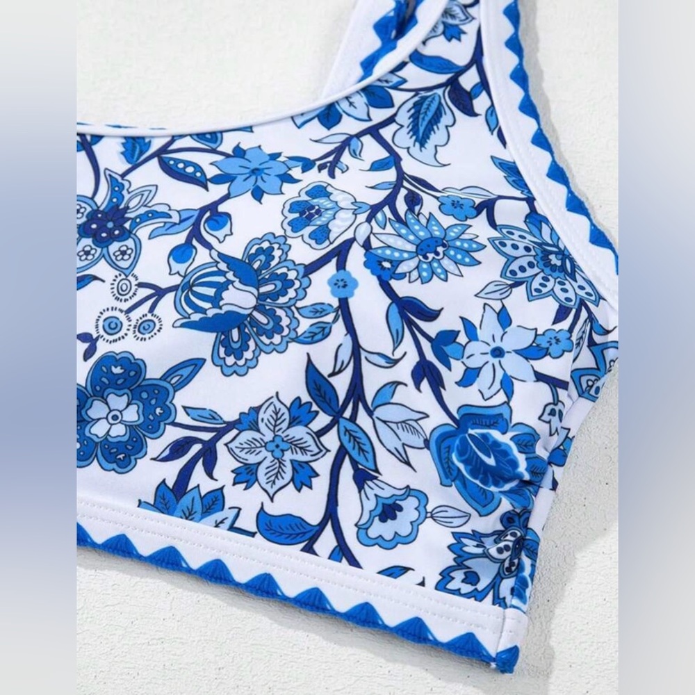 NWOT Women’s Floral Blue Bikini Set S - Picture 4 of 12